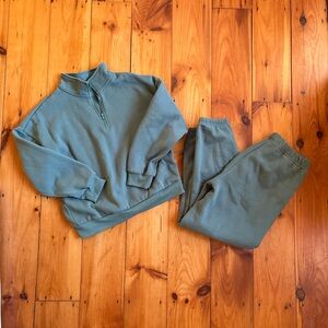 Green matching set M